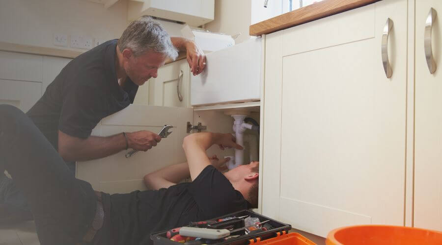 Professional burst pipe repair services in Avon Park, FL